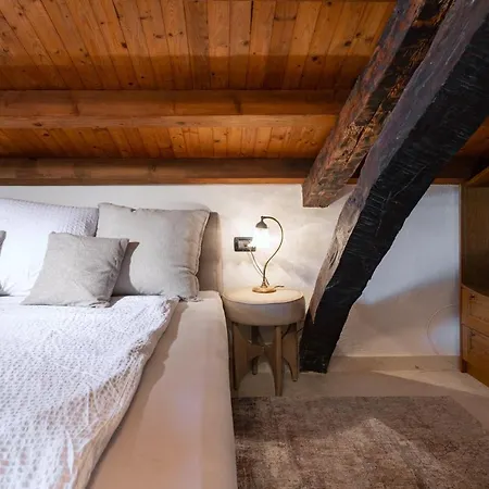 Casa-pietra Porec Montizana