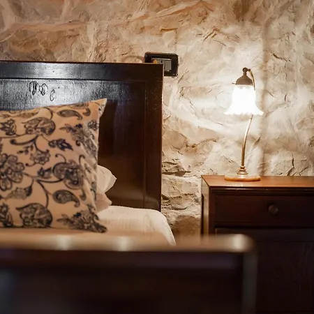 Holiday home Casa-pietra Porec Montizana