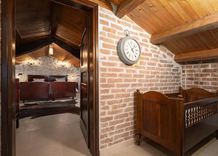 Casa-pietra Porec Vakantiehuis